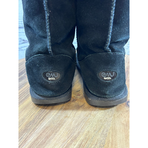 Women's EMU Australia Black Suede Winter Boots US 6 - Picture 7 of 16